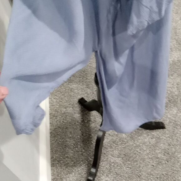 Vince Camuto blueish gray lightweight kimono / wrap. One size - Picture 5 of 7